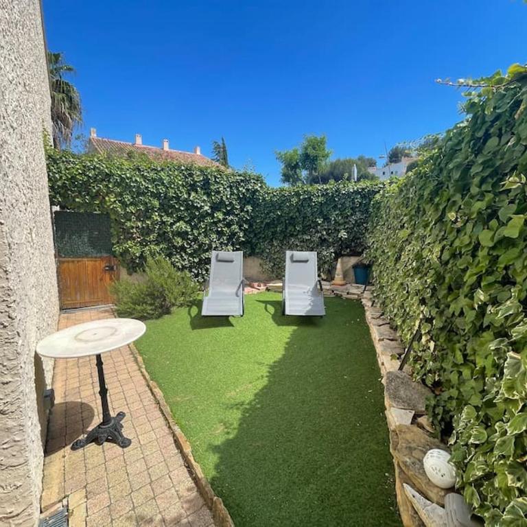 Appart-St Cyr sur Mer-La Madrague-4pers-Parking - Appartement 1 Chambre - 1