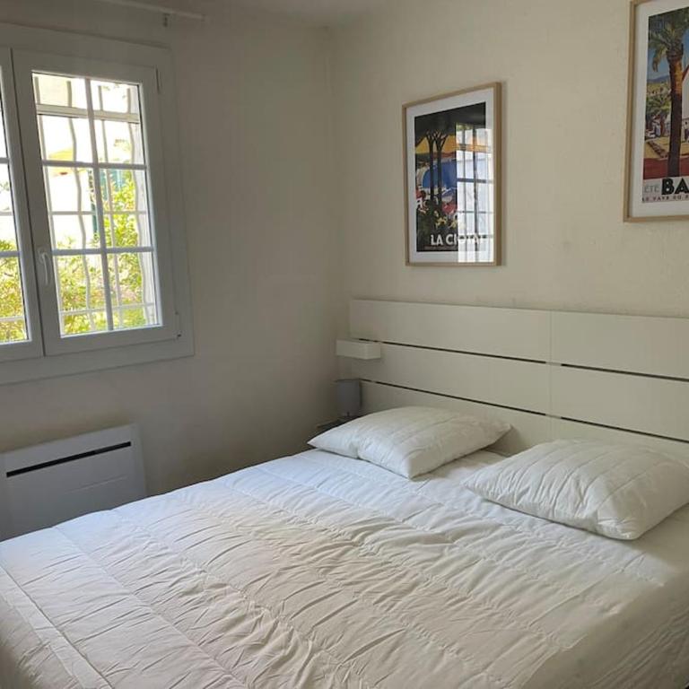 Appart-St Cyr sur Mer-La Madrague-4pers-Parking - Appartement 1 Chambre - 11