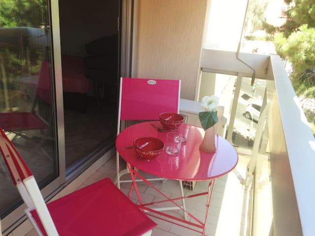 JUAN LES PINS, T2 Cosy et confortable, avec PARKING en sous-sol, proche plages et commerces - One-Bedroom Apartment - 6
