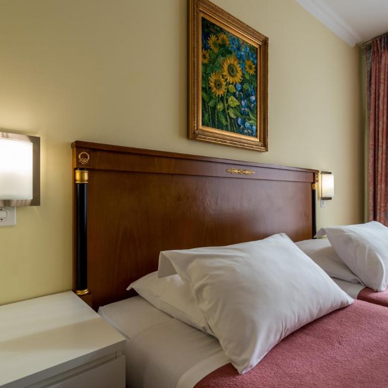 Hotel Churchill - Chambre Lits Jumeaux - 1