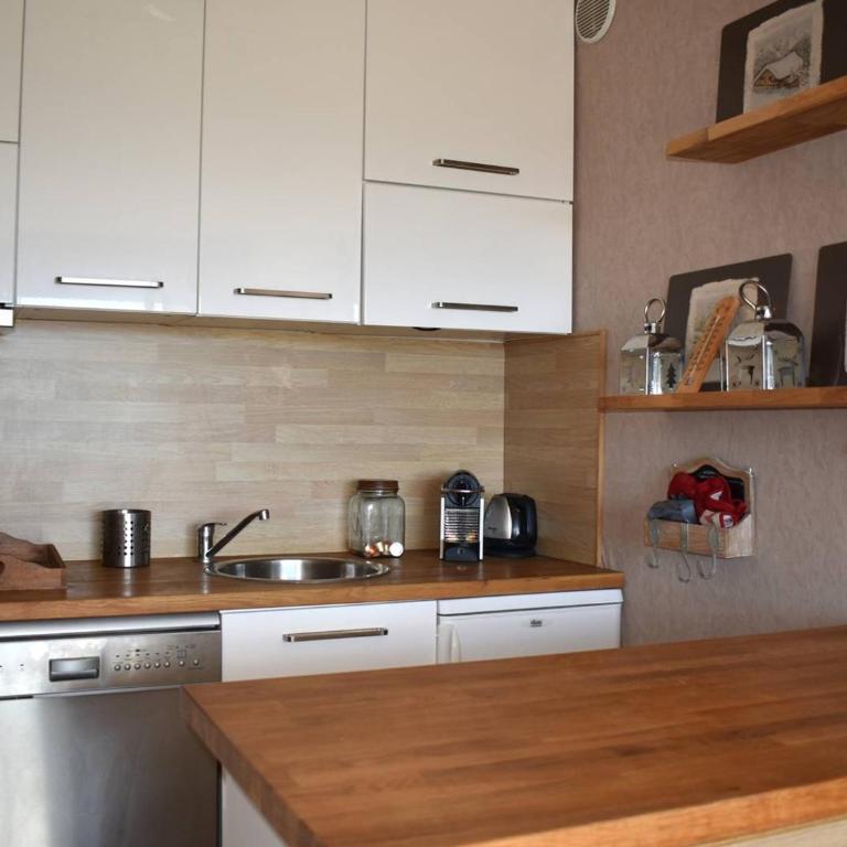 T2 Cabine rénové près des pistes, capacité 4 personnes - FR-1-592-55 - Apartamento - 3