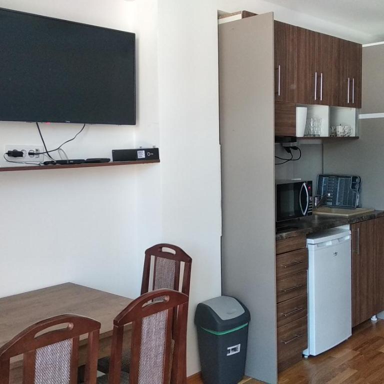 Apartman Studio Lux u Kraljevim Čardacima - Deluks Studio - 11