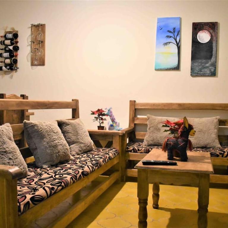 La casita, ubicada en el centro - Four-Bedroom House - 32