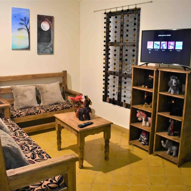 La casita, ubicada en el centro - Four-Bedroom House - 9