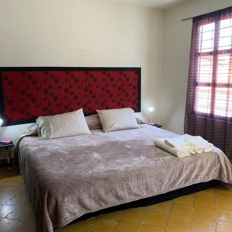 La casita, ubicada en el centro - Four-Bedroom House - 8