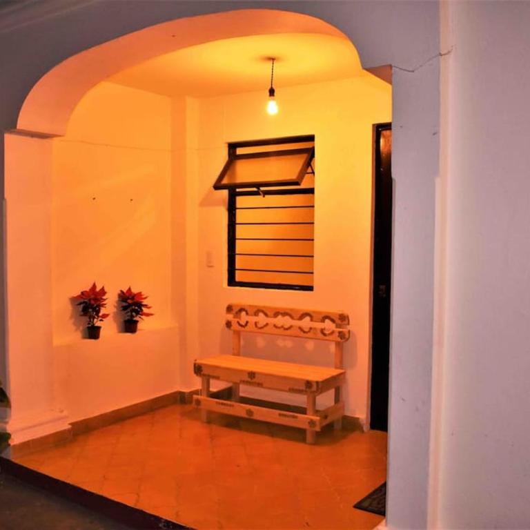 La casita, ubicada en el centro - Four-Bedroom House - 12