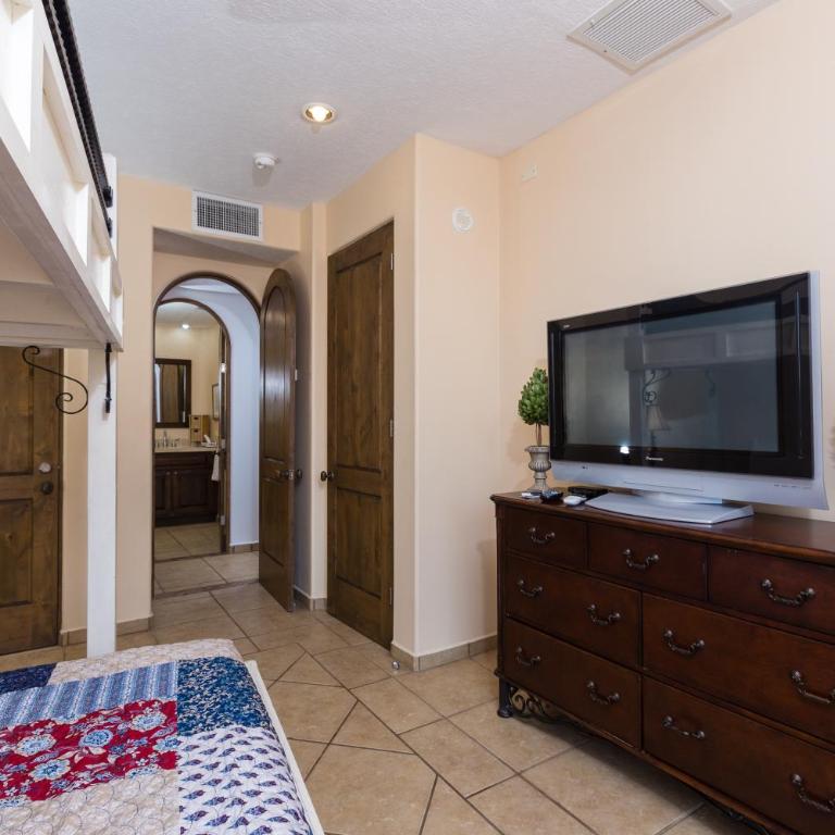 Bella Sirena Luxury Resort 205-D - Two-Bedroom Apartment - 27
