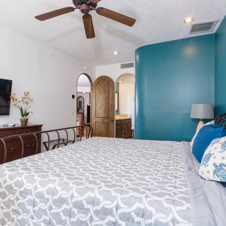 Bella Sirena Luxury Resort 205-D - Two-Bedroom Apartment - 19