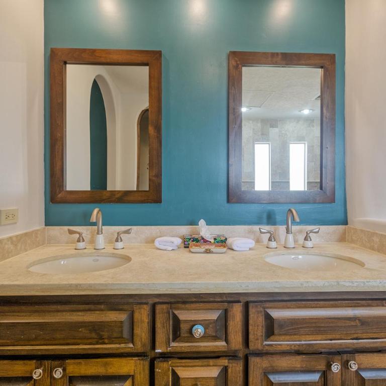 Bella Sirena Luxury Resort 205-D - Two-Bedroom Apartment - 21