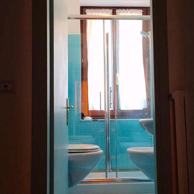 3749 Pontechiodo - Camera Matrimoniale con Bagno Privato Esterno - 1