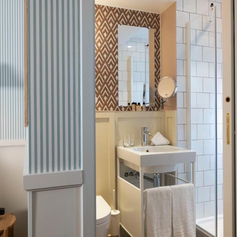 Le Petit Oberkampf Hotel & Spa - Chambre Simple Confortable avec Accès Spa - 4