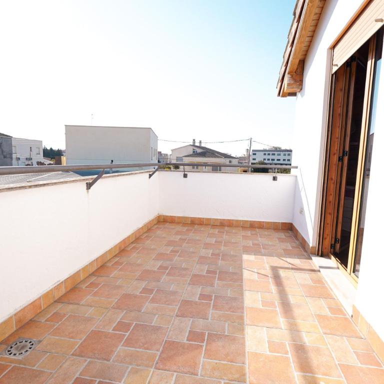 Casa la Pau - Five-Bedroom House - 24