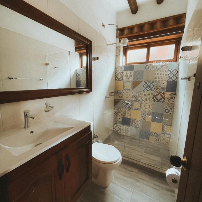 Posada María del Carmen - Habitación Doble con baño privado - 2 camas - 3