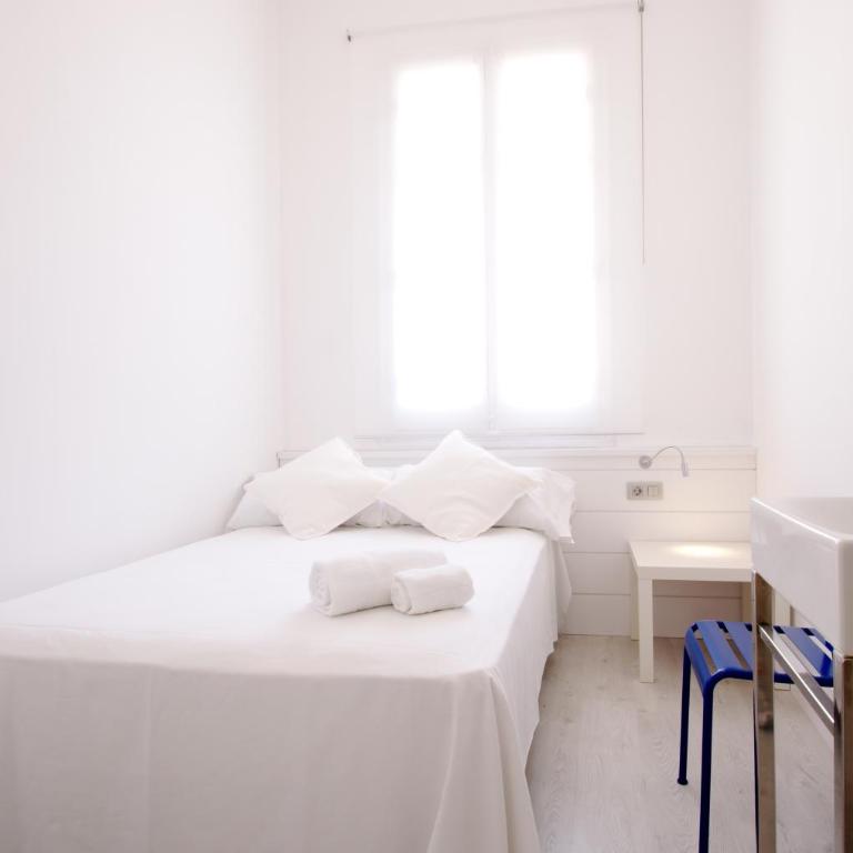 Express by gaiarooms - Chambre Double avec Salle de Bains Commune - 5