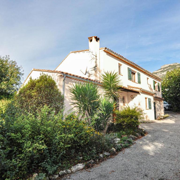 Awesome Home In Saint-Jeannet - Maison de Vacances 5 Chambres - 12
