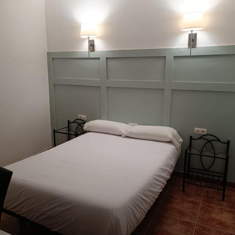 ROOMS Los MONTES - Double Room - 27