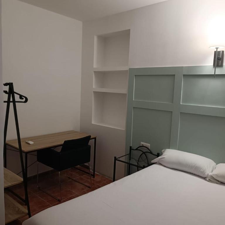 ROOMS Los MONTES - Double Room - 30