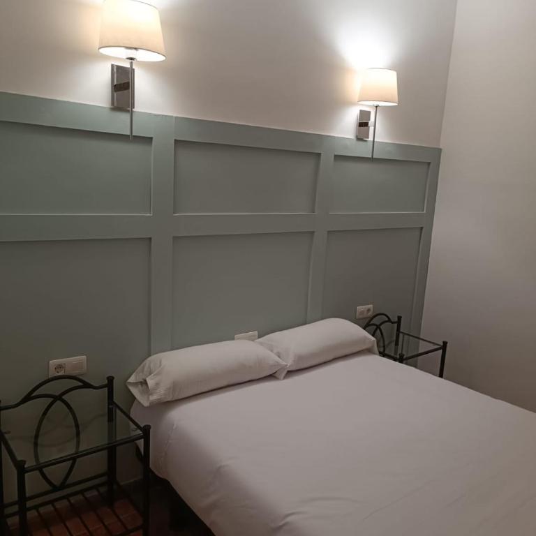 ROOMS Los MONTES - Double Room - 35