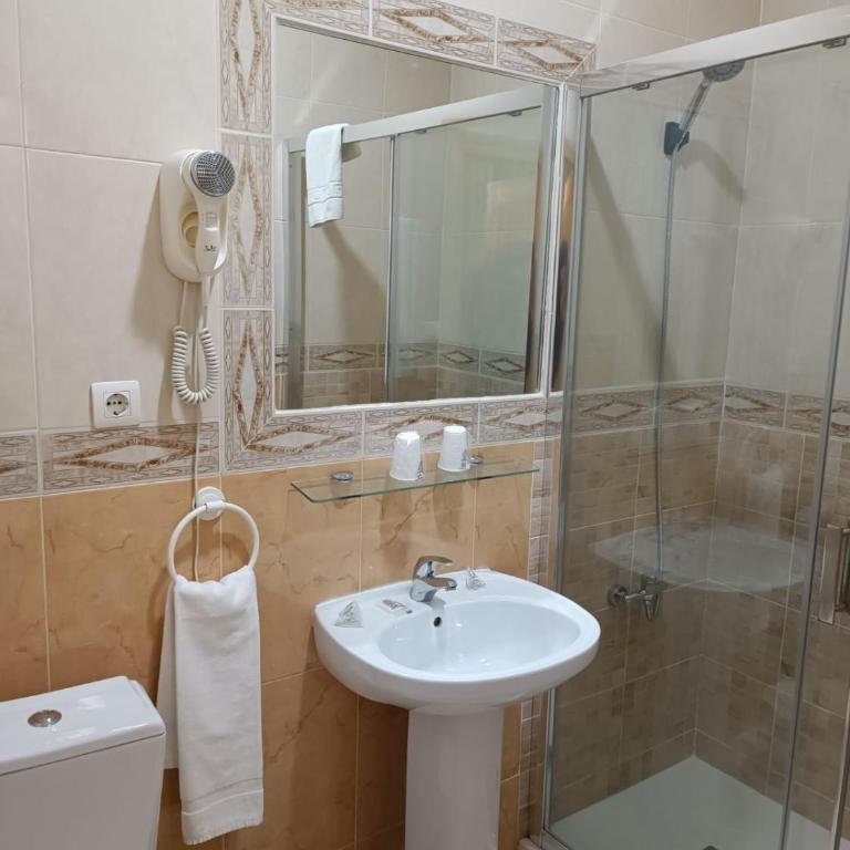 ROOMS Los MONTES - Double Room - 32