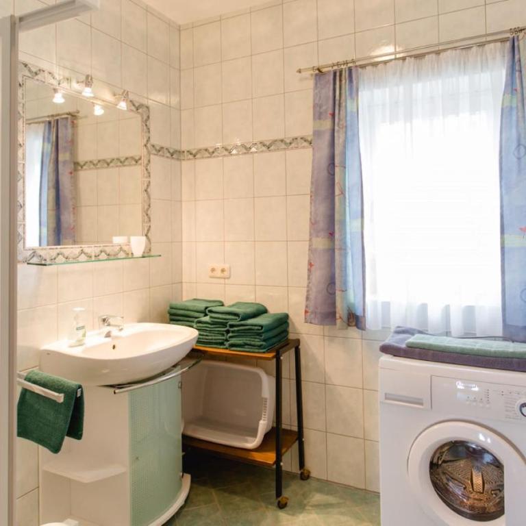 Ferienwohnung Stiegelbauer Zirbe - Apartment mit 3 Schlafzimmern - 8