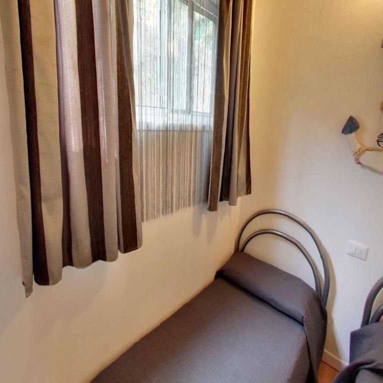 Aquacamp - Two-Bedroom Bungalow with Private Bathroom - 6