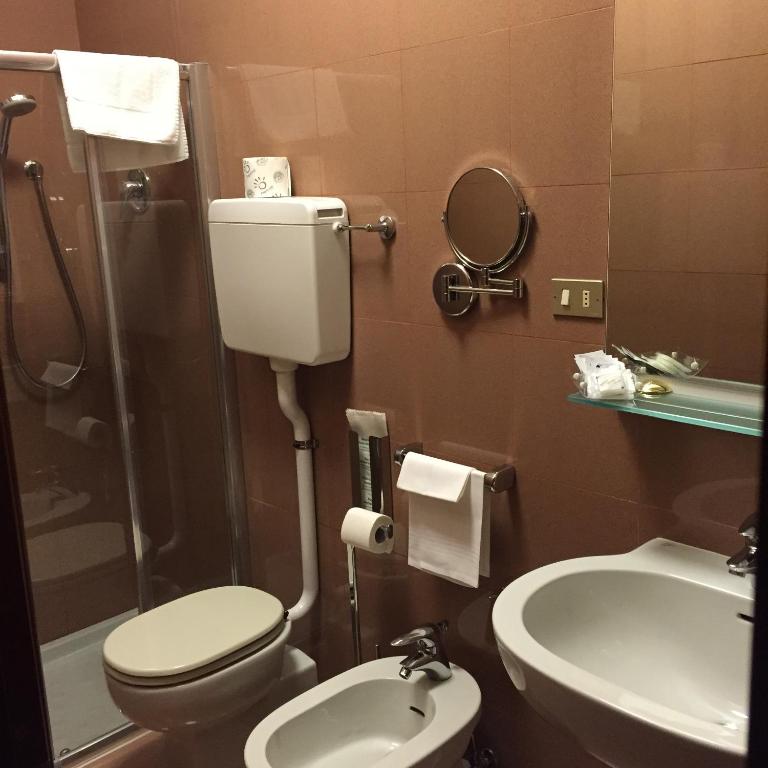 Le Petit Hotel - Economy Single Room - 3