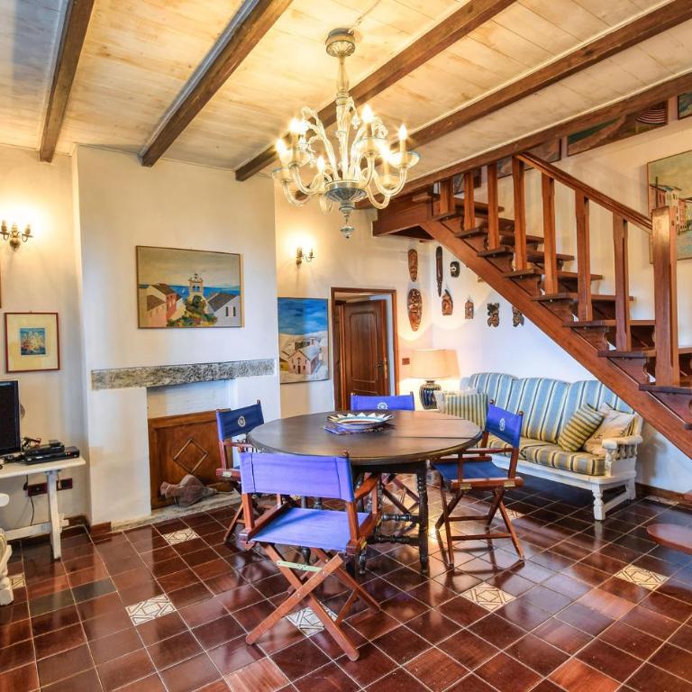 Awesome Home In La Spezia With Wifi - Casa Vacanze con 4 Camere da Letto - 3