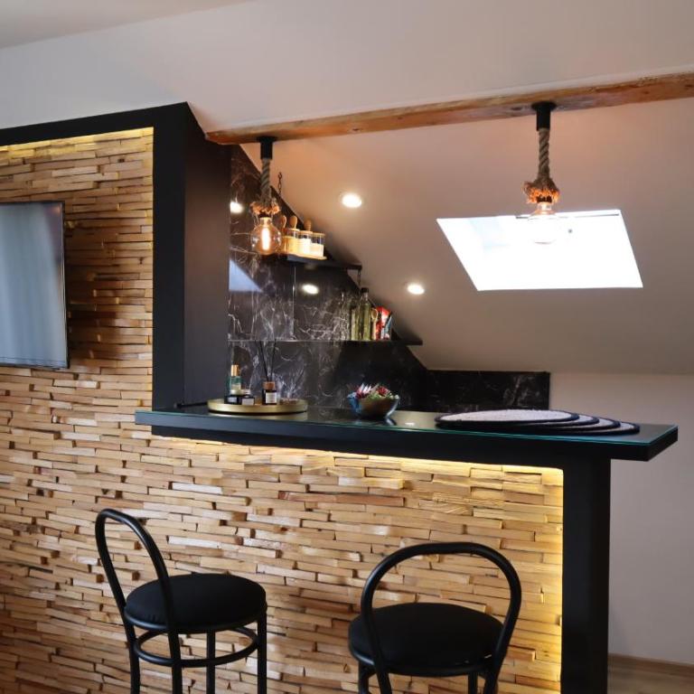 Gondola Apartment - Deluks Dvokrevetna Soba sa Bračnim Krevetom/Zasebnim Krevetima i Pogledom na Grad - 6