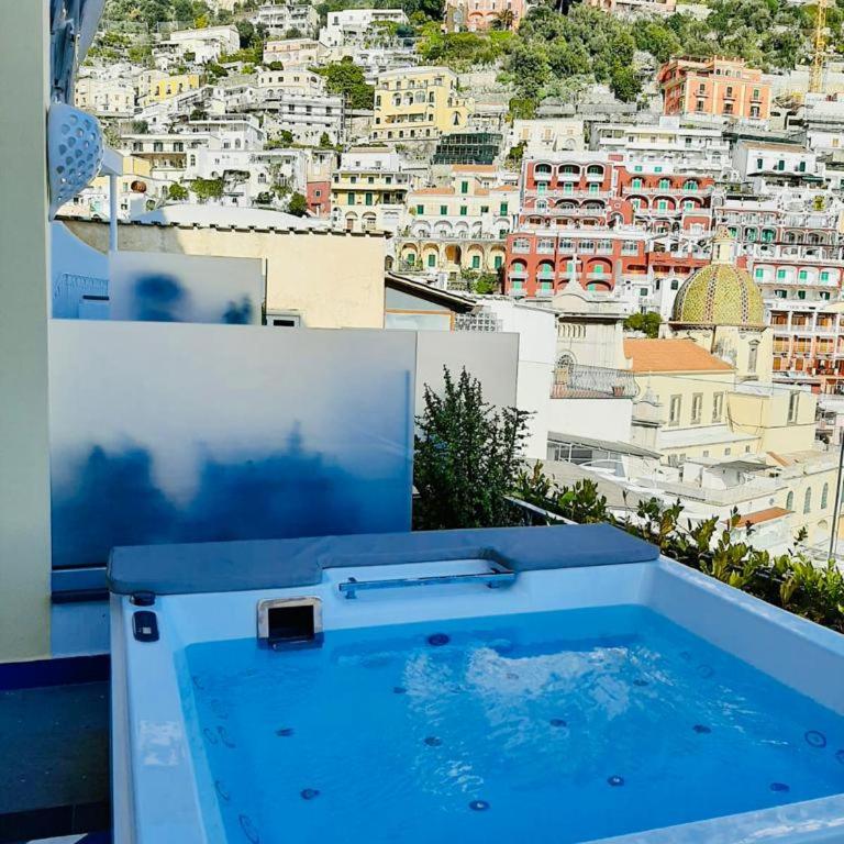Villa Diamond Luxury Suite - Suite Executive con Vasca Idromassaggio all'Aperto - 37