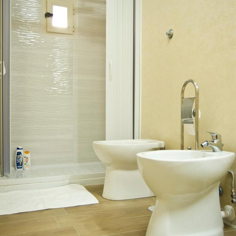 Dreaming Napoli - Two-Bedroom Apartment - 29