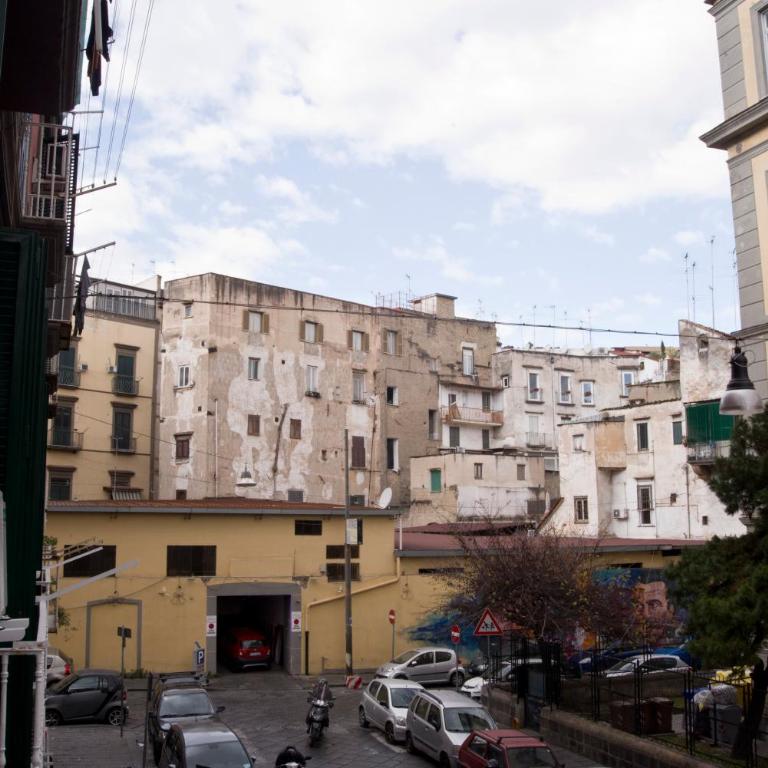 Dreaming Napoli - Two-Bedroom Apartment - 12