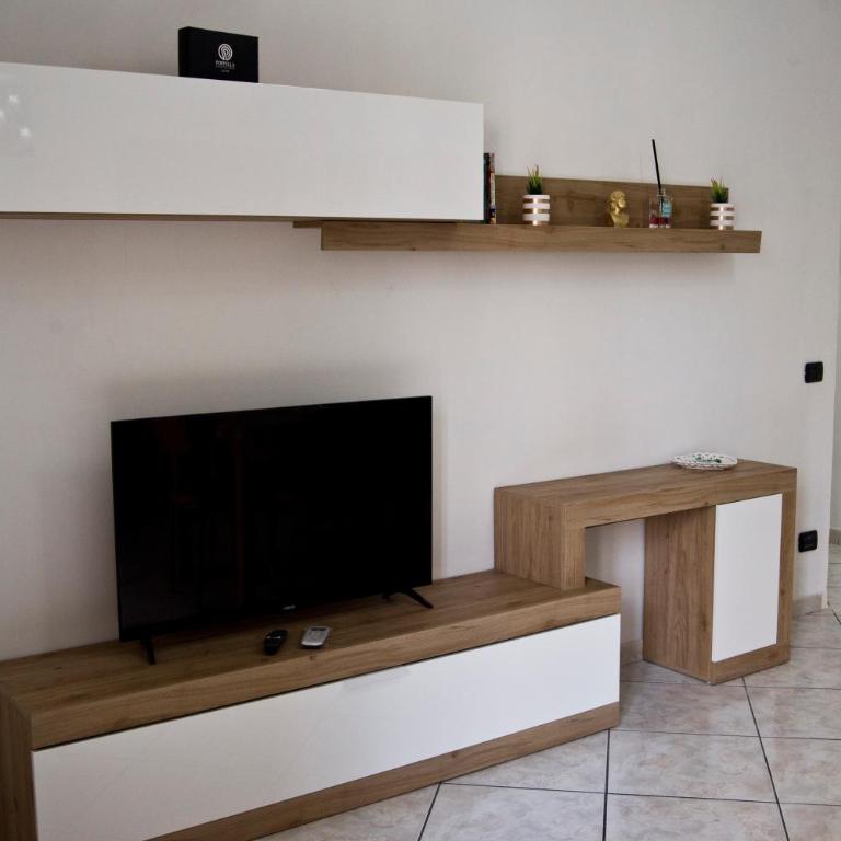 Dreaming Napoli - Two-Bedroom Apartment - 25