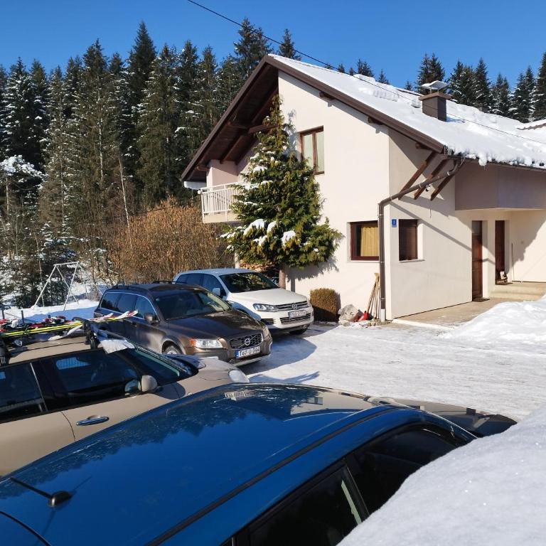 Apartmani Exit - Studio with Mountain View - 13
