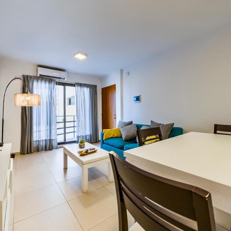 Duarte Quirós 2405 - B Alto Alberdi Full Equipado con Balcón - Apartamento de 1 dormitorio - 1