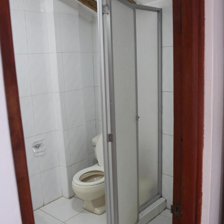 Hostal Turistico ILLAPA CUSCO 119 - Habitación Familiar con baño privado - 3