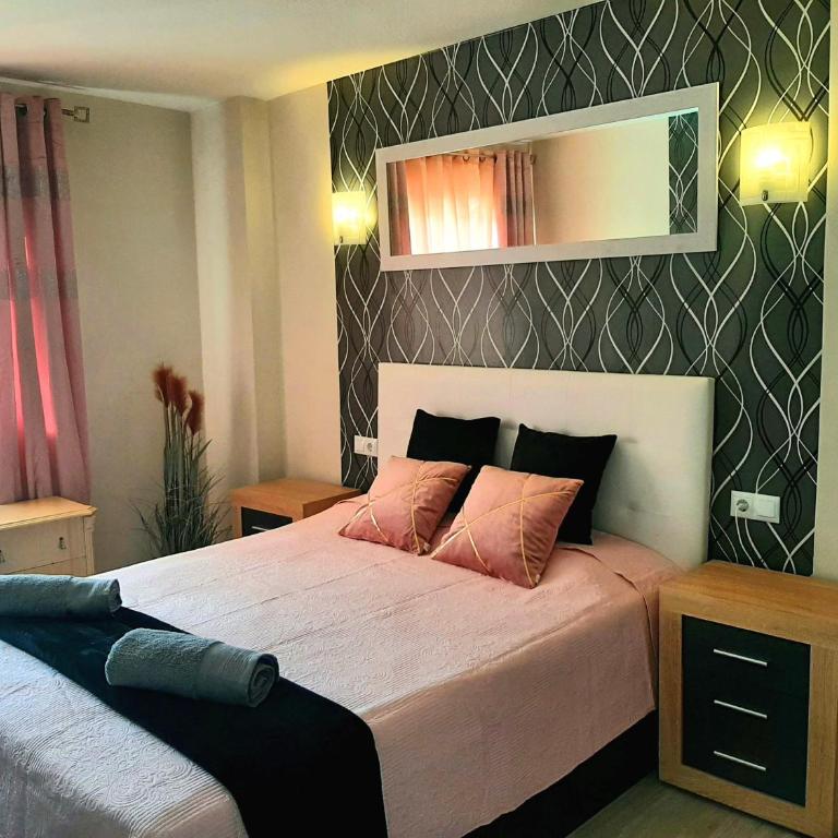 Centrally located apartment close to the ocean. - Apartamento de 1 dormitorio - 2