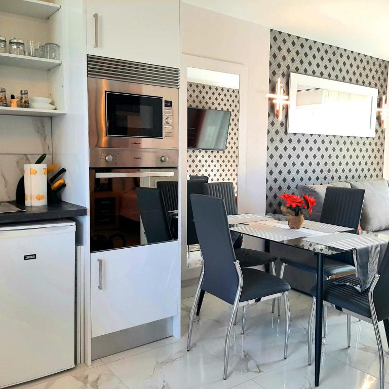 Centrally located apartment close to the ocean. - Apartamento de 1 dormitorio - 5