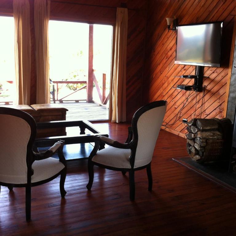 Cabañas Anulen - Three-Bedroom House - 1