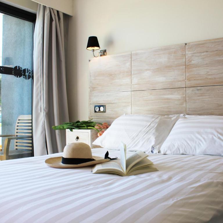 Rives d'Or Hôtel - Chambre Double - Rez de chaussée/Accessible aux Personnes à Mobilité Réduite - 1