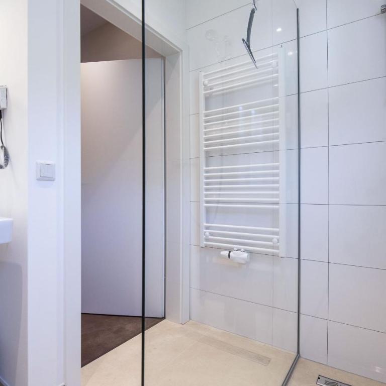 Crystls Aparthotel - Apartment mit 2 Schlafzimmern - 1