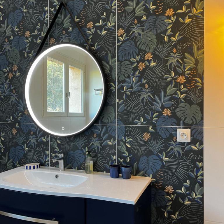 Natur & Jasmin Chambres d'hôtes naturistes en Provence - Chambre Double avec Salle de Bains Privative - 14