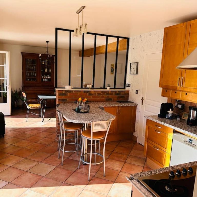 Maison au Mans, 6 pièces, 8 personnes - Haus mit 4 Schlafzimmern - 12