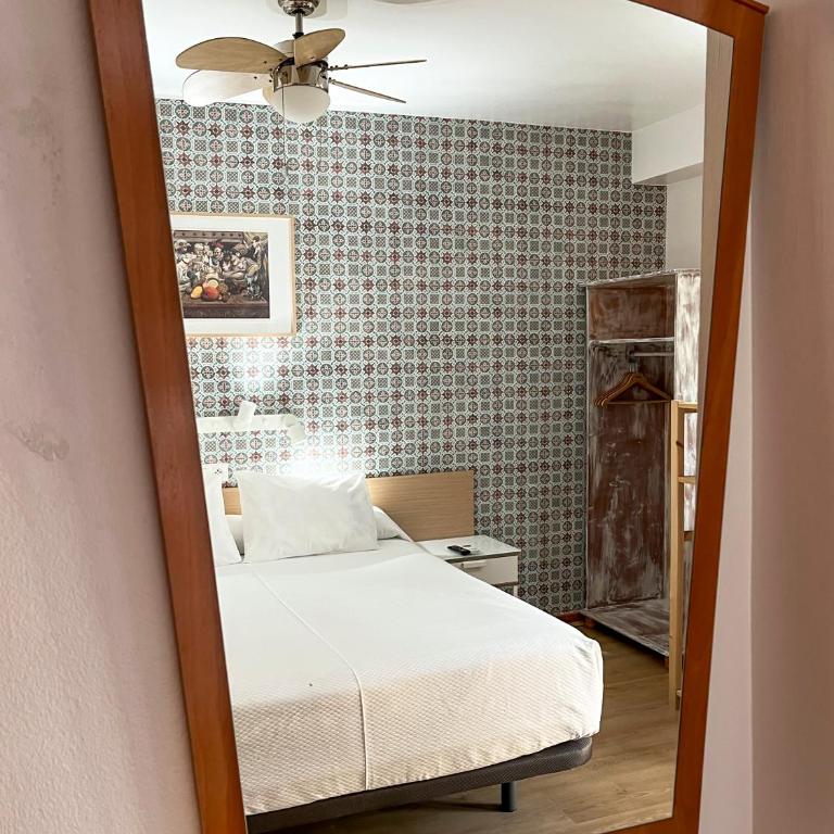Beatriz Charming Hostal - Habitación Doble Económica - 15