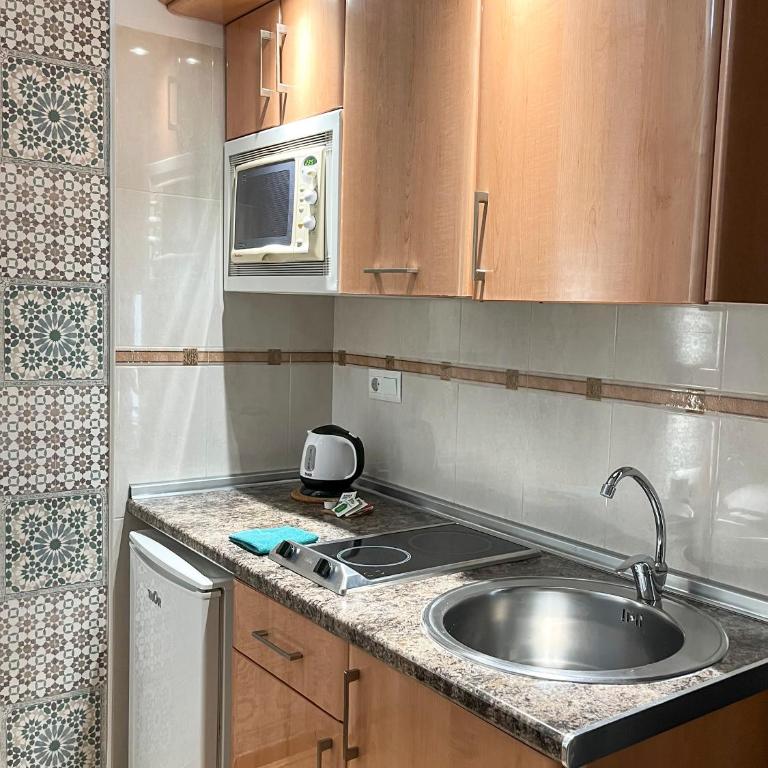 Beatriz Charming Hostal - Estudio Económico (2 adultos) - 5