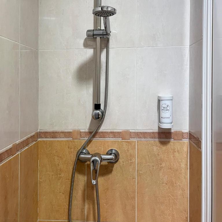Beatriz Charming Hostal - Estudio Económico (2 adultos) - 9