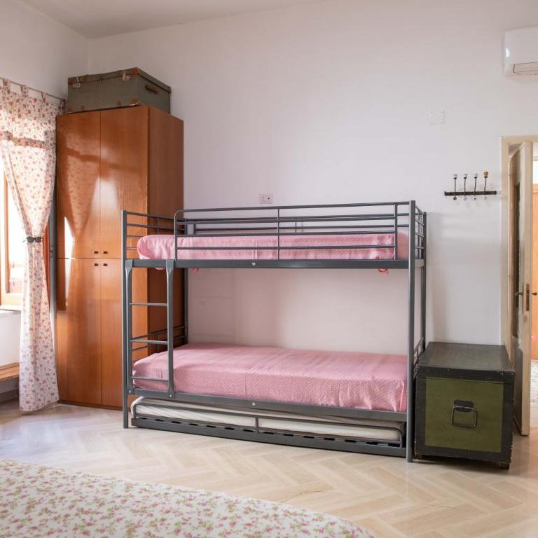 B&B OTIUM - Camera Familiare con Bagno Privato - 32