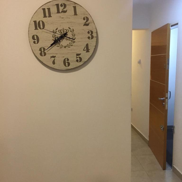 Depto Barrio Universitaro III , wifi,cochera, checkin express - Apartamento de 1 dormitorio - 5