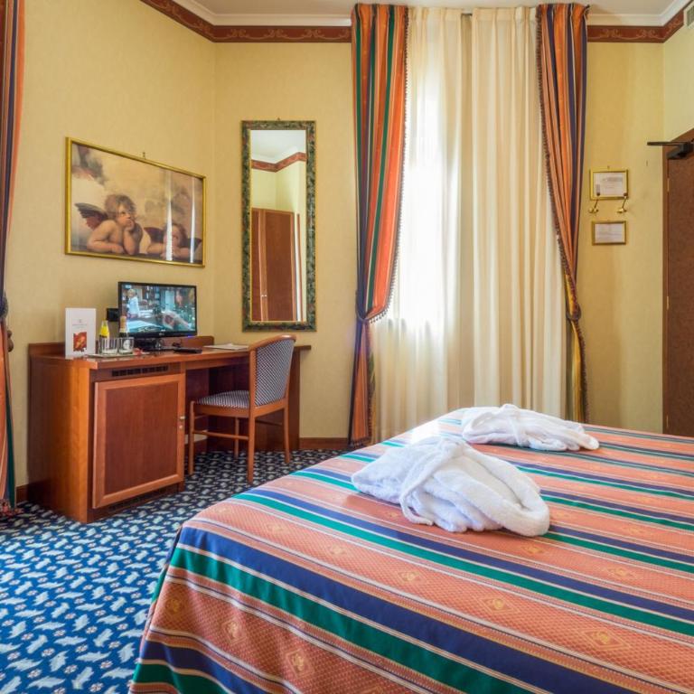 Hotel Royal - Junior Suite con Balcone - 28