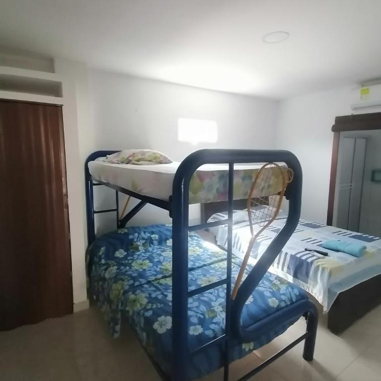 Habitaciones y apartamento fania - Habitación Familiar Estándar - 5