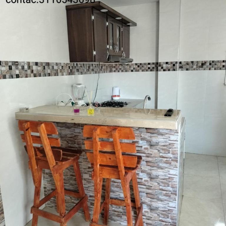 Habitaciones y apartamento fania - Apartamento de 2 dormitorios - 2